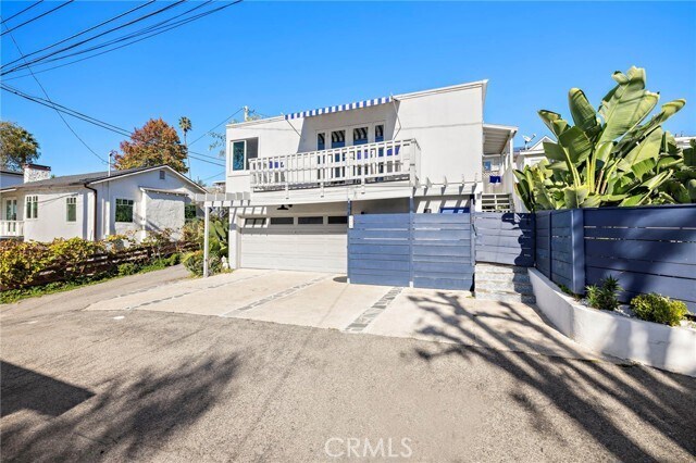 Building Photo - 226 Chiquita St