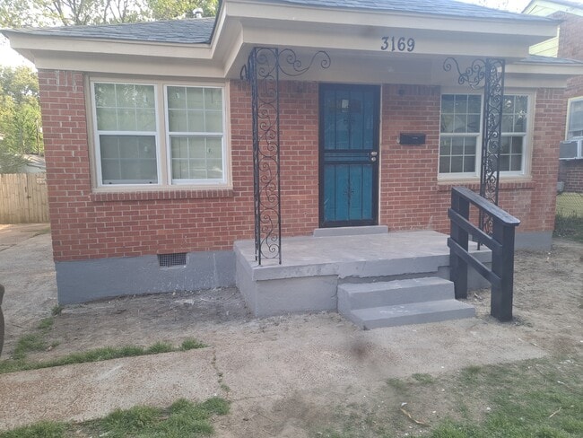 Primary Photo - 3169 Given Ave