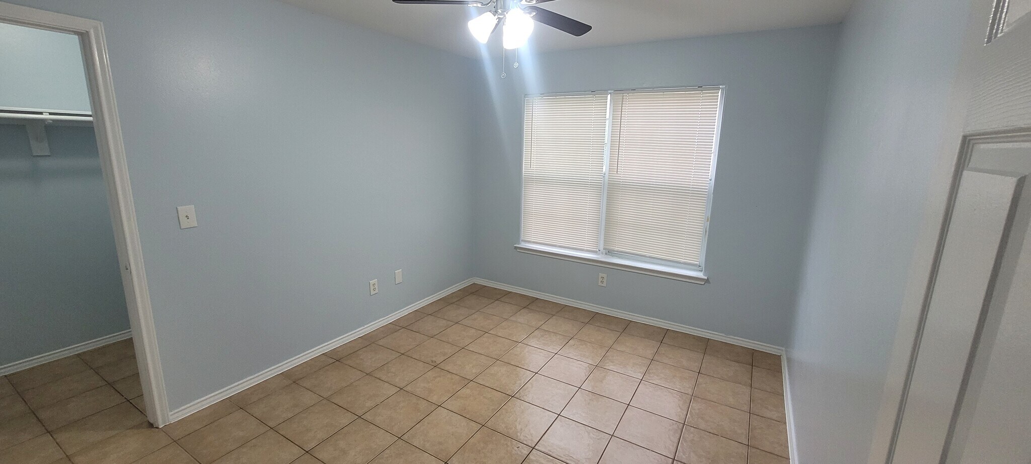 Bedroom 2 - 1319 Nesmith St