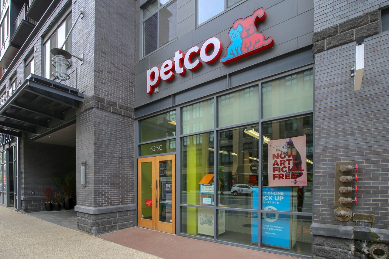 Building Photo - 1110 3rd St NE