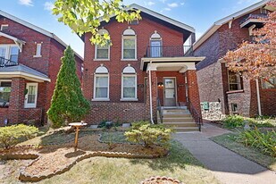 Building Photo - 4952 Tholozan Ave