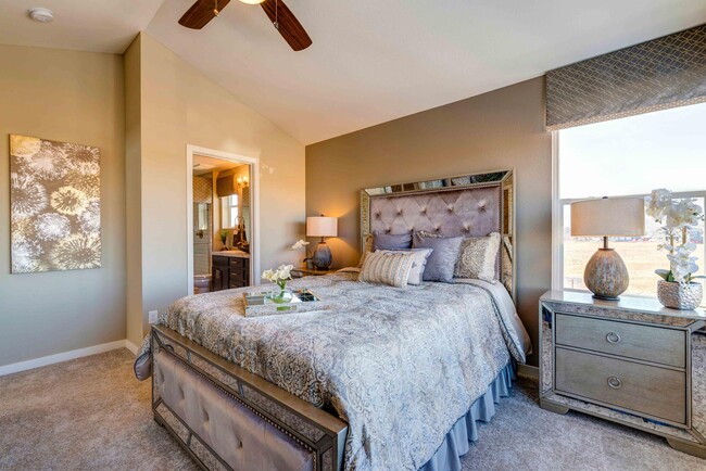 Master Bedroom - 2945 Sykes Dr