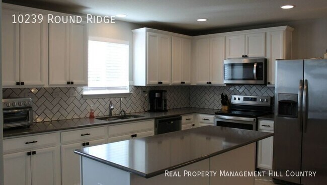 Building Photo - 10239 Round Rdg