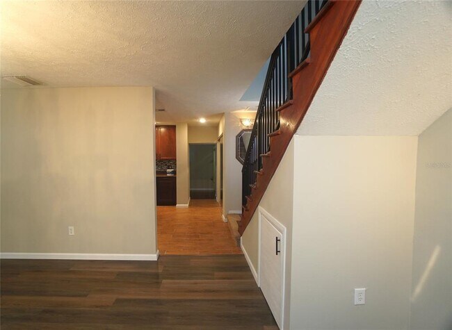 Building Photo - 3603 S Belcher Dr