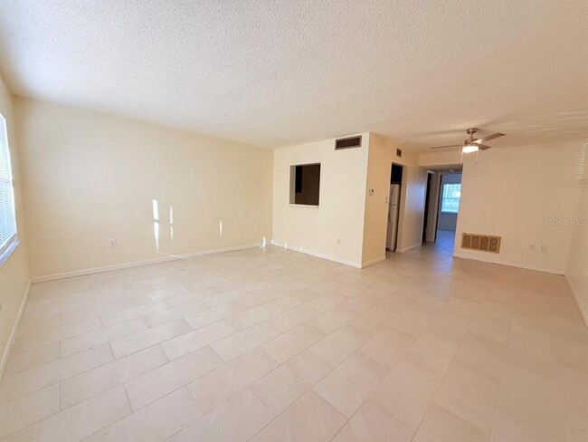 Building Photo - 3301 58th Ave S