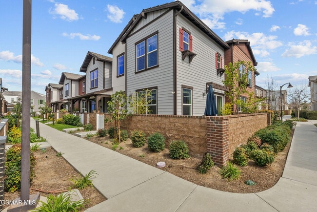 Building Photo - 122 Red Brick Dr