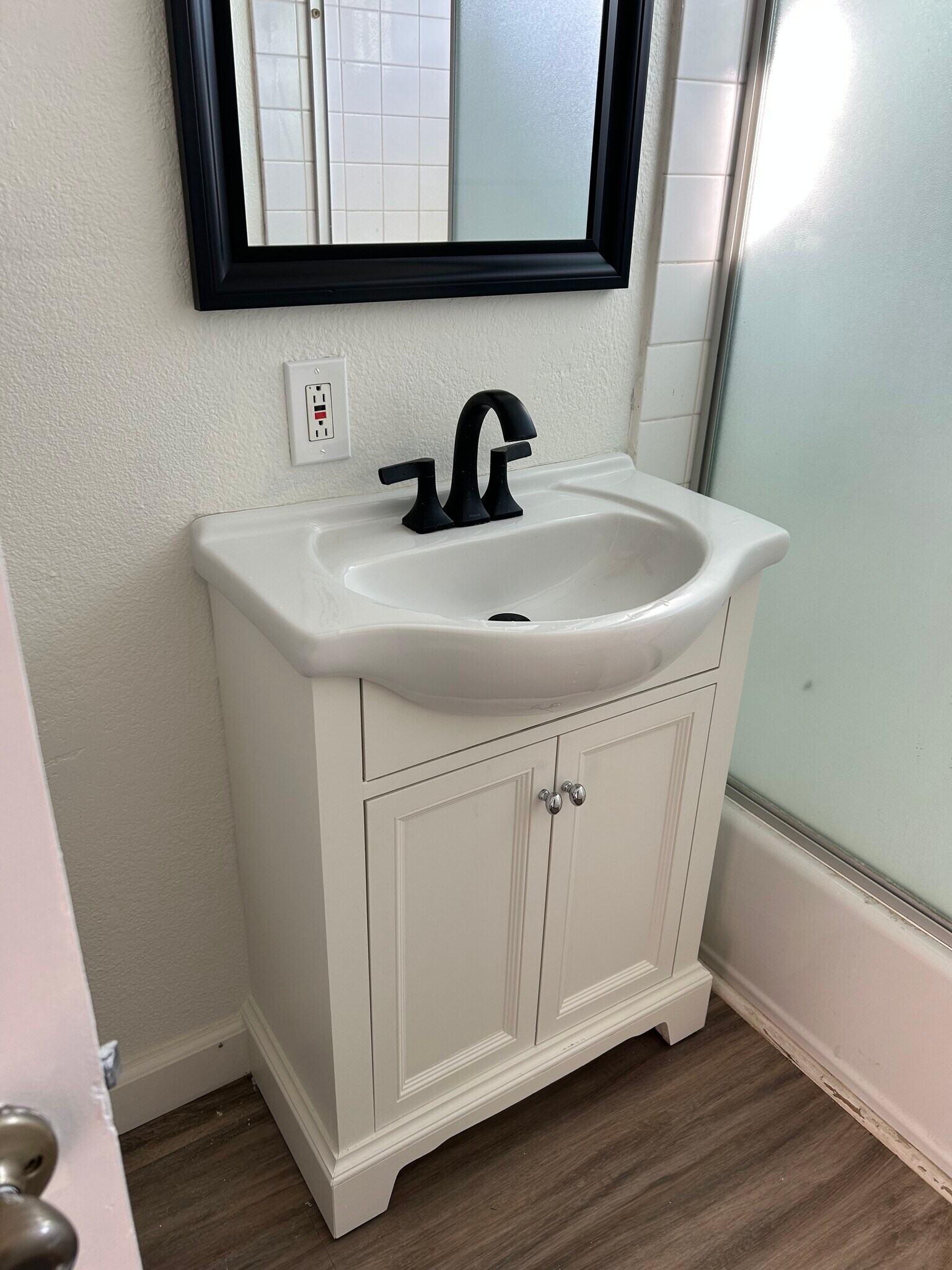 Building Photo - 225 E Fremont Sq