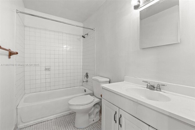 Building Photo - 28214 SW 143rd Ct
