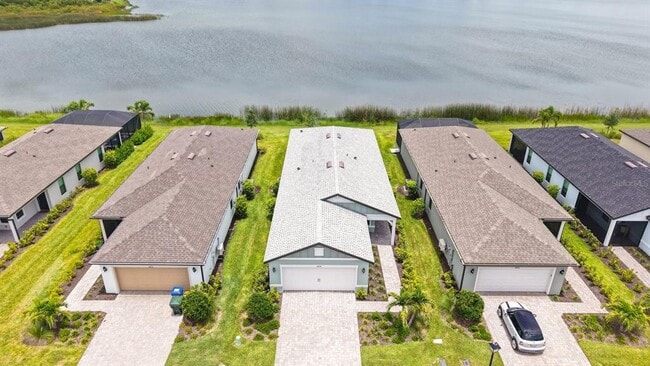 Building Photo - 6476 Silverstar Dr