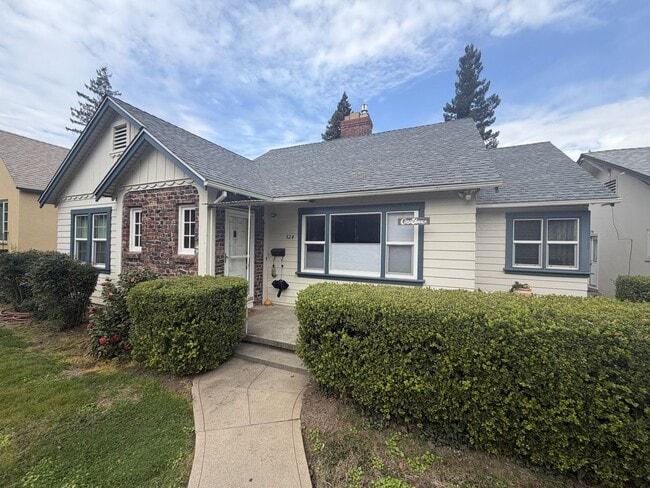 Building Photo - RARE Opportunity to Live on Mansion Avenue! Across the Street From CSUC