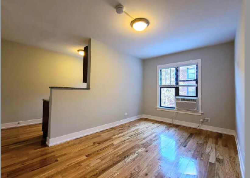 Building Photo - 2907 N Mildred Ave