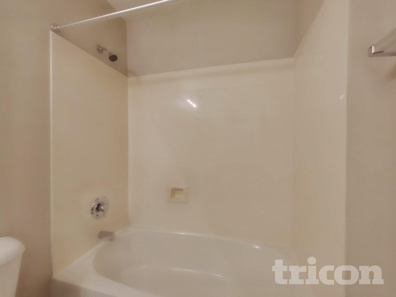 Building Photo - 15109 N Verbena St