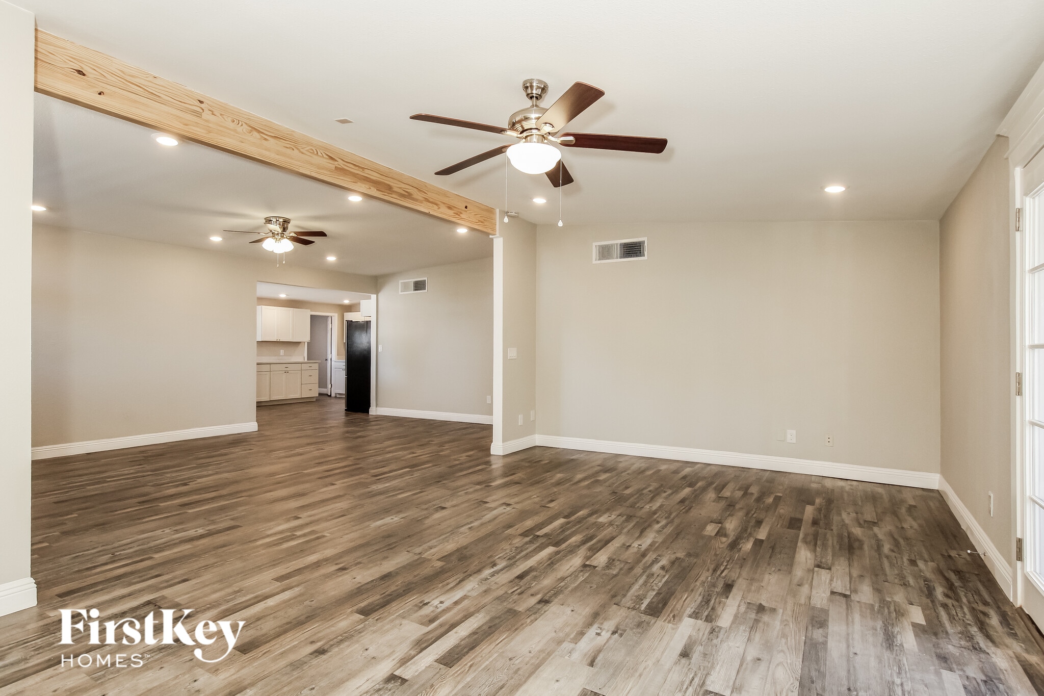 Building Photo - 3718 W Townley Ave