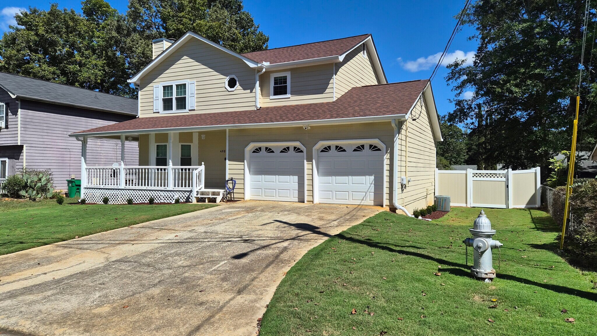 Building Photo - 490 Julius Dr