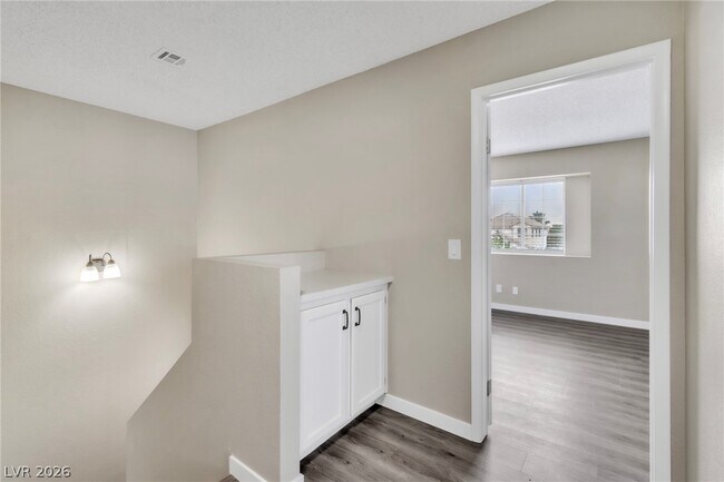 Building Photo - 2313 Tinsley Ct