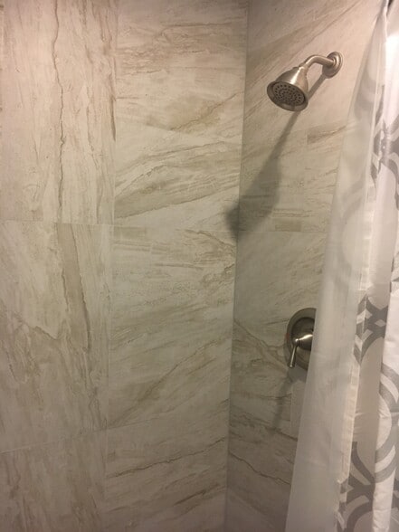 Building Photo - 621 Fairbanks St