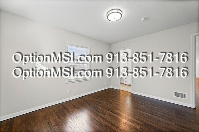 Building Photo - Newly Remodeled 3-Bedroom Home in Kansas C...