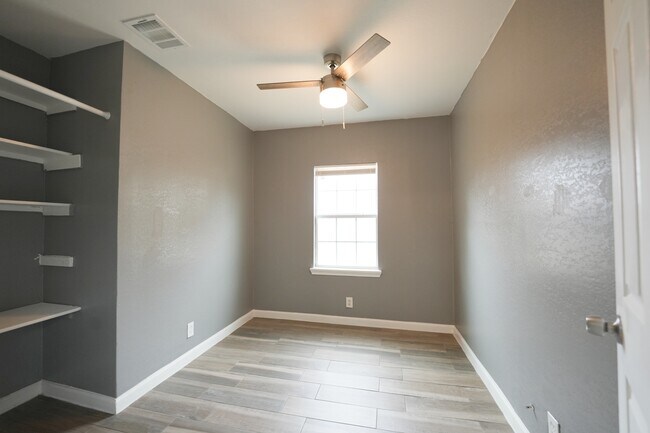 Building Photo - 4011 Fire Sun