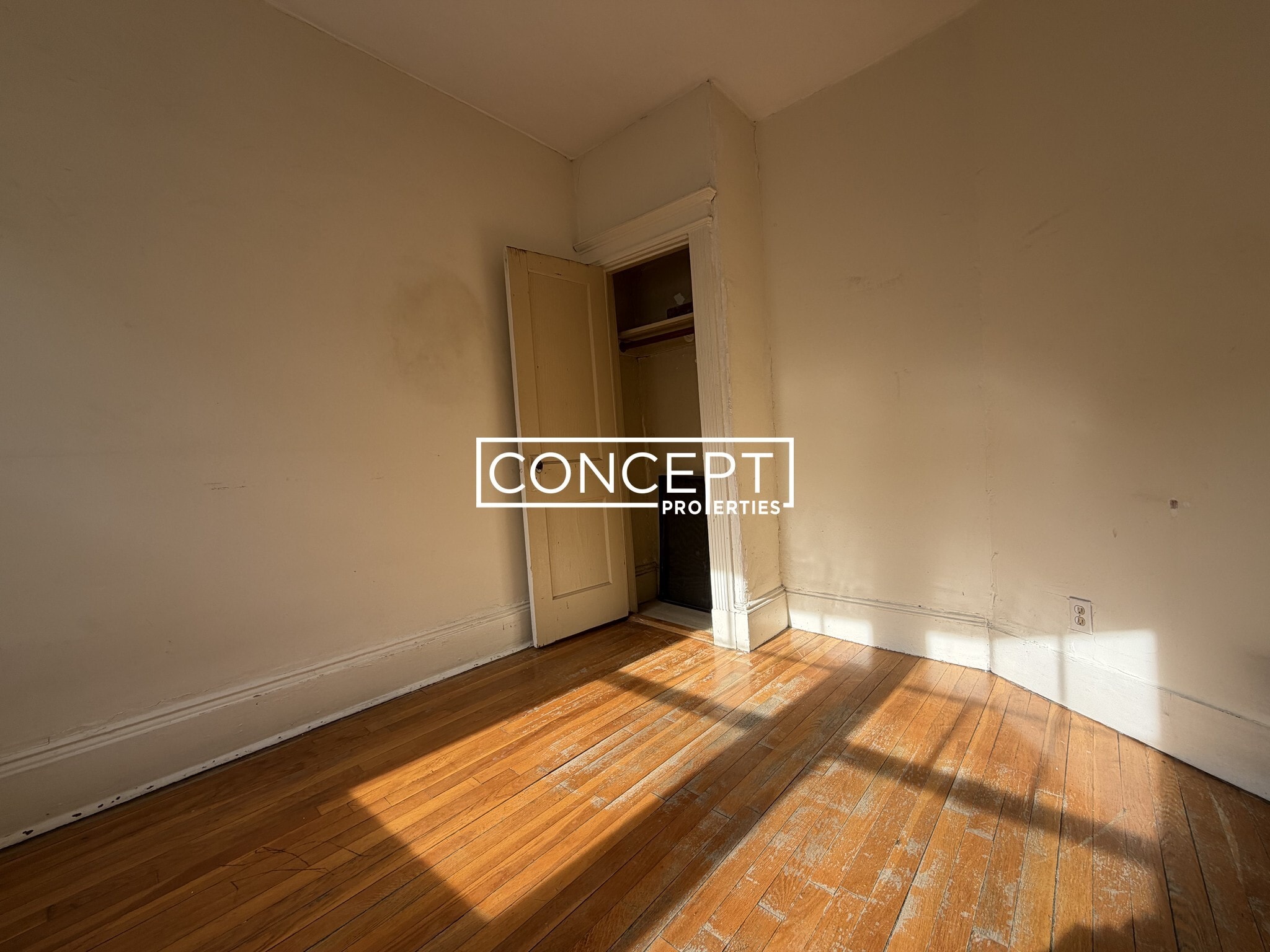 Building Photo - 9 Myrtle St