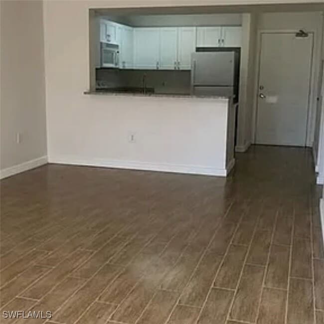 Building Photo - 8304 Key Royal Cir