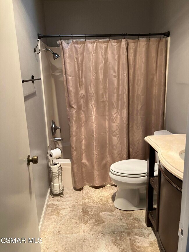 Building Photo - 2558 Northlake Cir