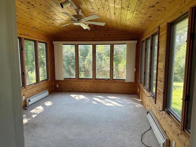Building Photo - 5528 Merritt Cir