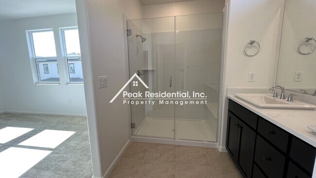 Building Photo - New Elk Grove 3bd/2.5ba Home near Big Horn...