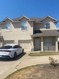 Building Photo - 2706 Westhampton Ct