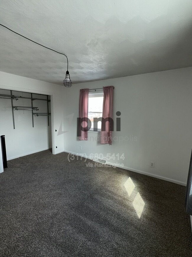 Building Photo - 635 Phaeton Pl