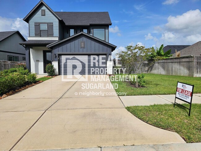 Building Photo - Move-In Ready Home in Sienna with Resort Amenities