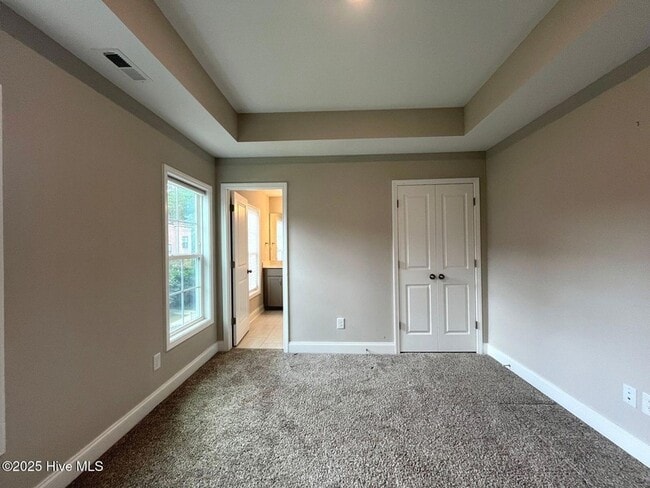 Building Photo - 60 Brownstone Ln