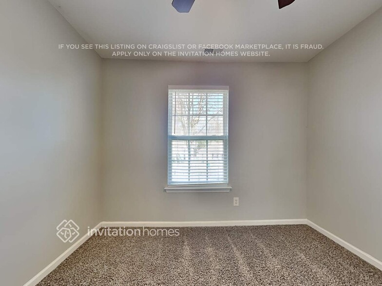 Building Photo - 12122 Stewarts Crossing Dr