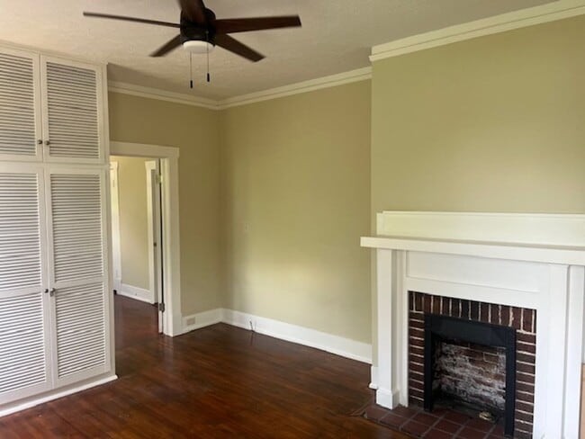 Building Photo - 1177 Tate Dr