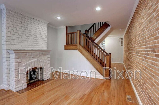 Building Photo - 1416 Riverside Ave