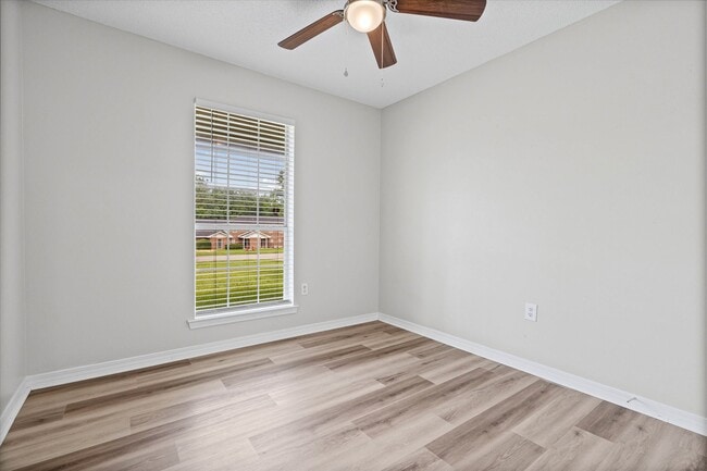 Building Photo - 22710 Mattingly St