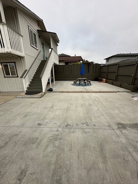 Building Photo - 1218 Sonoma Ave