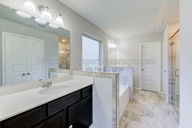 Building Photo - 239 Murrieta Ln