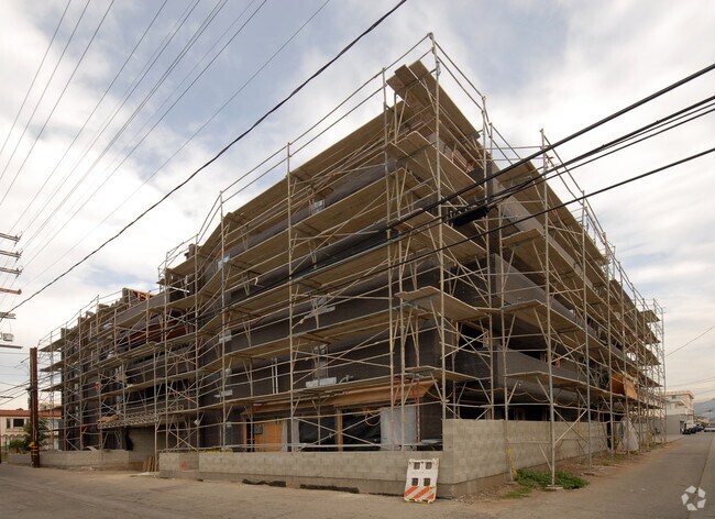 Building Photo - 1138 Glenville Dr