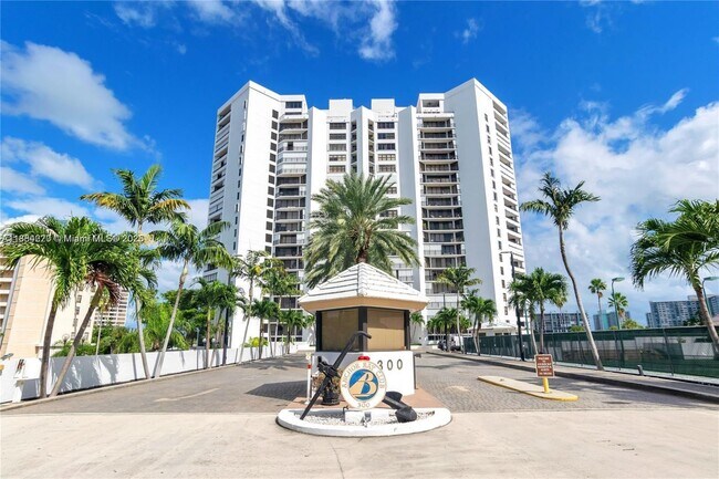 Building Photo - 300 Three Islands Boulevard