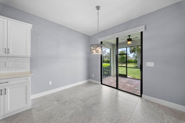 Building Photo - Modern Living 3-bedroom, 2-bath home in Alva