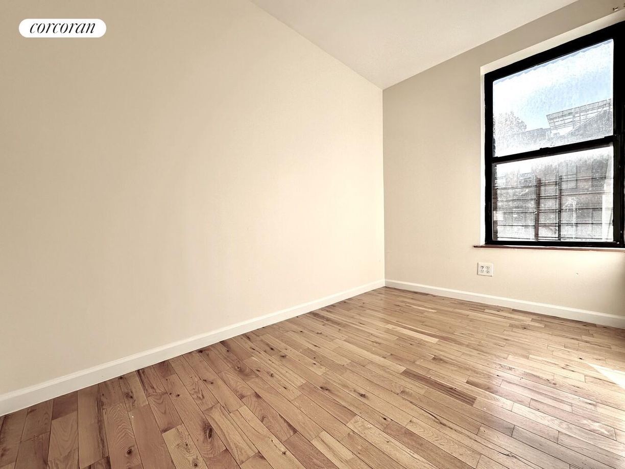 Building Photo - 541 W 142nd St