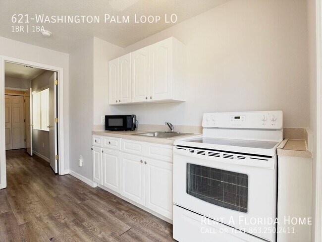Building Photo - 621-Washington Palm Loop LO-