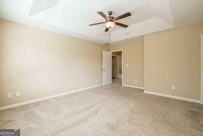 Building Photo - 9576 Rushmore Cir