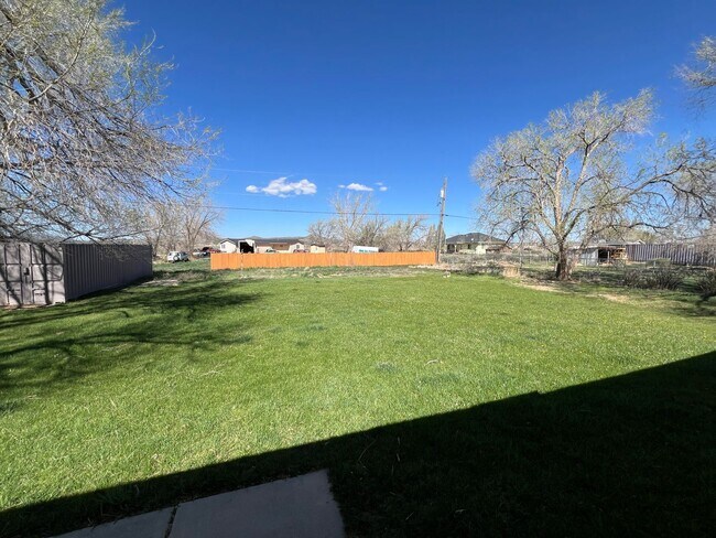 Building Photo - **Move-in Discount** 3 bedroom, 2 bathroom house with large office