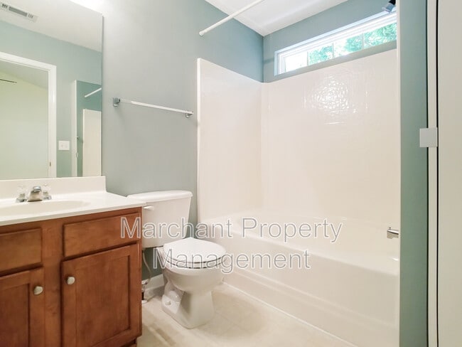 Building Photo - 527 Fagin Cir