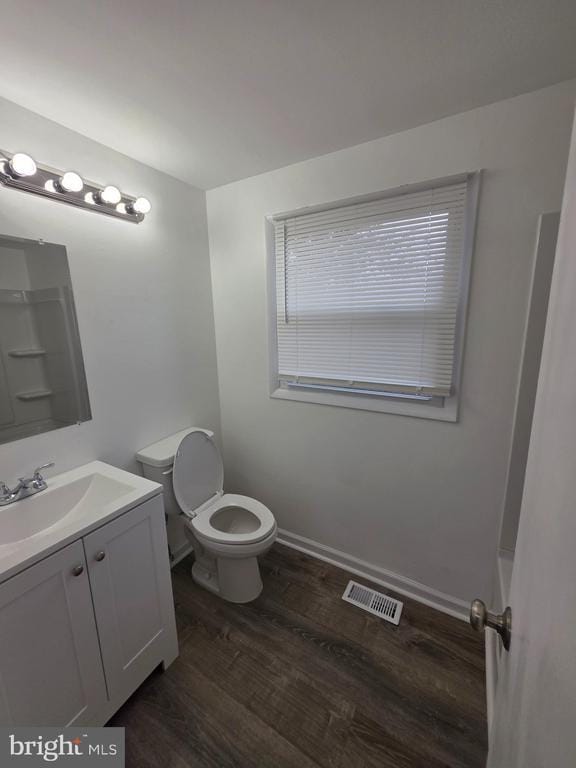 Building Photo - 14 East Ct