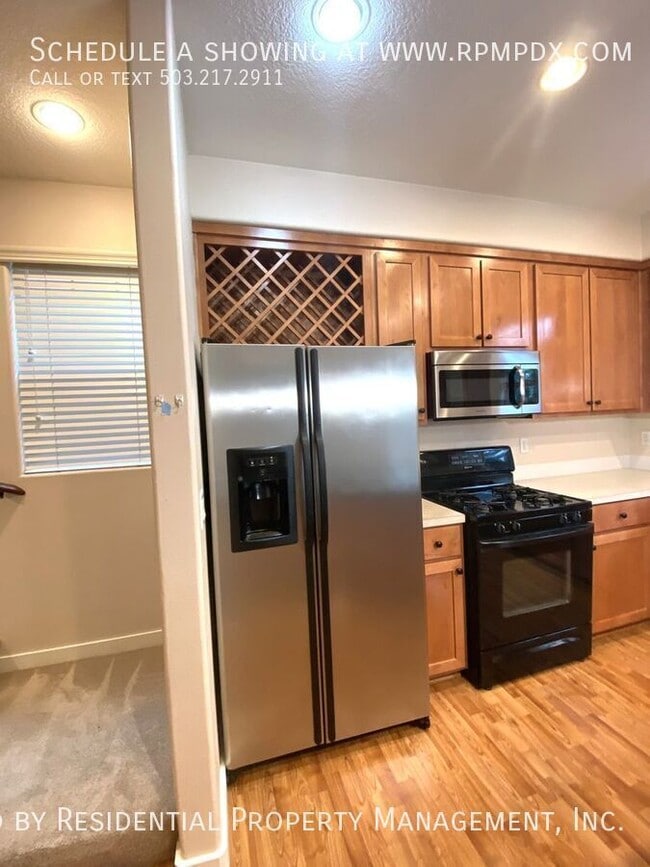 Building Photo - 2518 NW 1st Dr