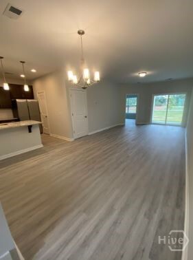 Building Photo - 139 Danbury Ct