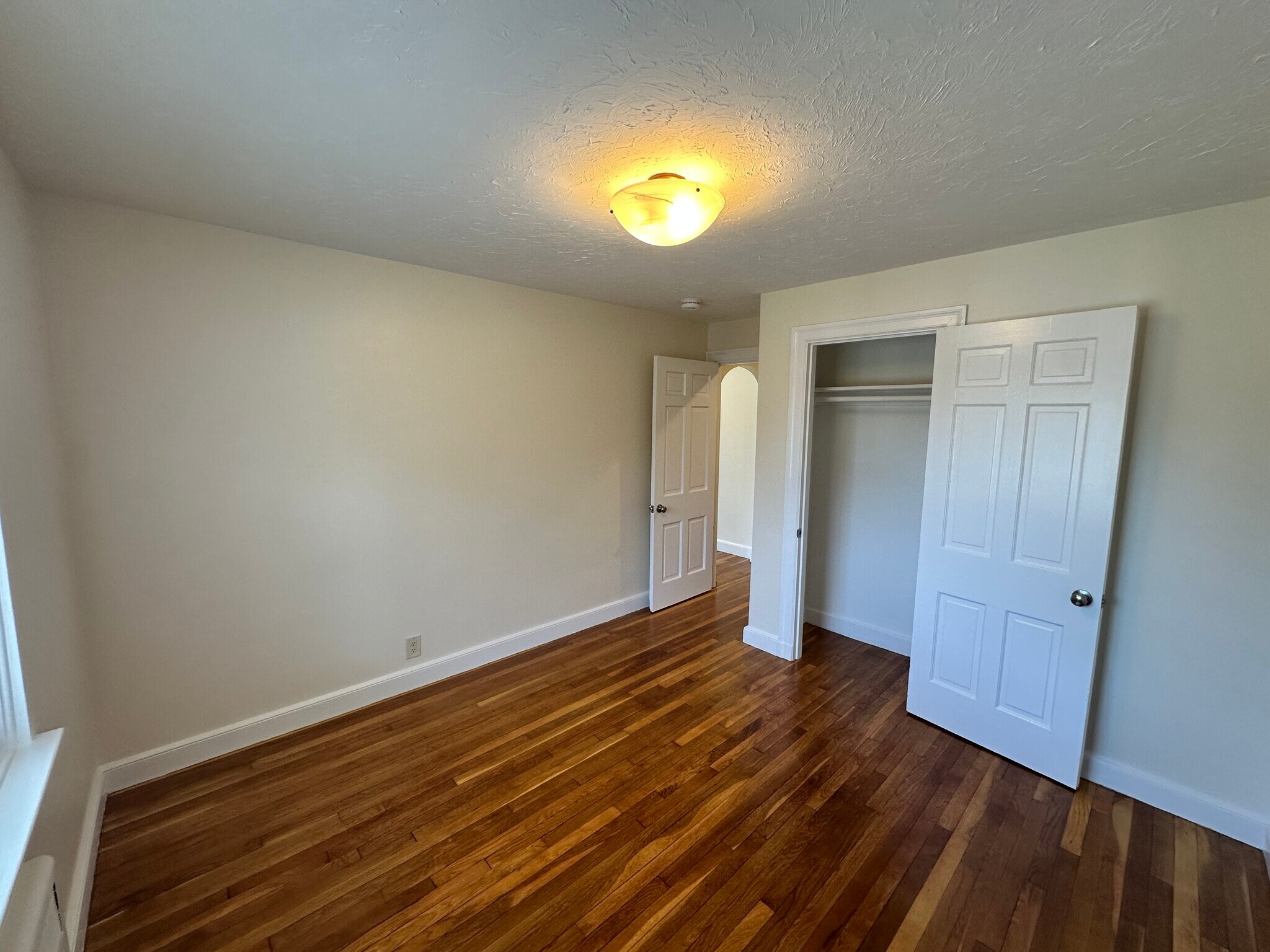 Building Photo - 186 Summit Ave