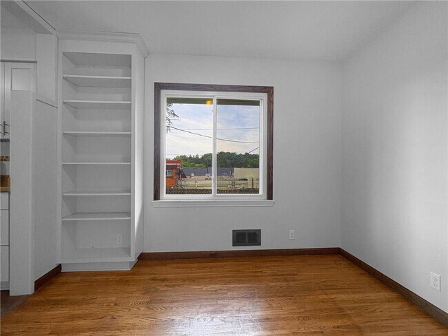 Building Photo - 7110 W 23rd St